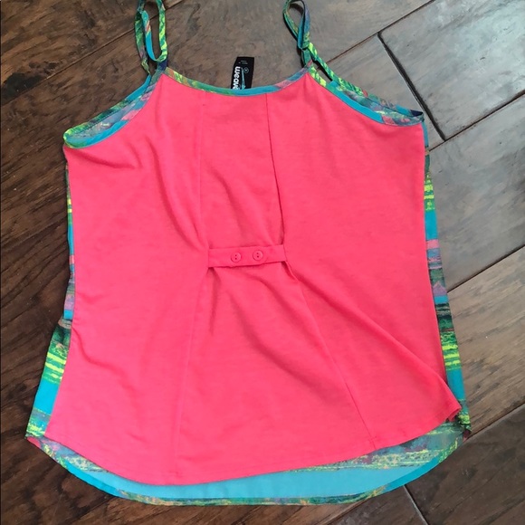 Tank - Picture 3 of 6